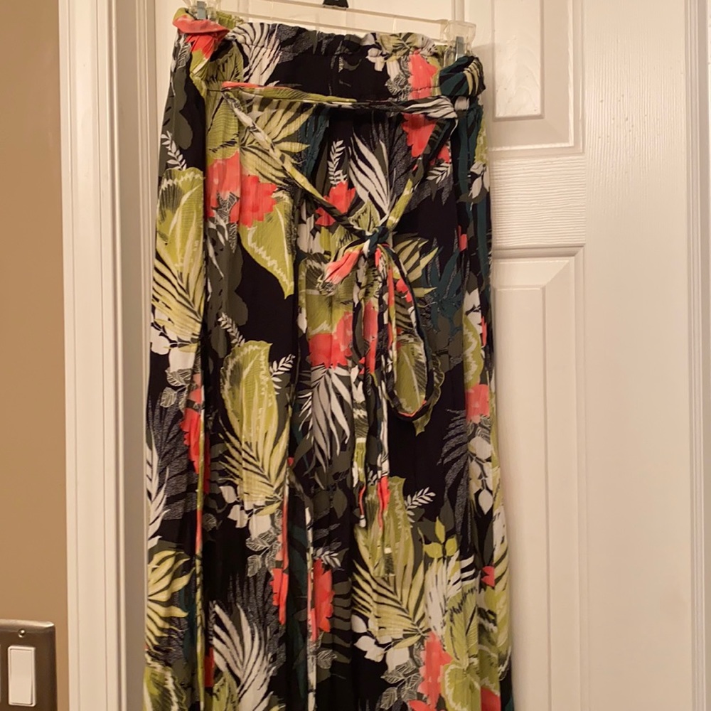 Express long floral skirt